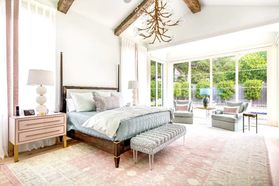 How To Transform A Small Room Into A Spacious Retreat?